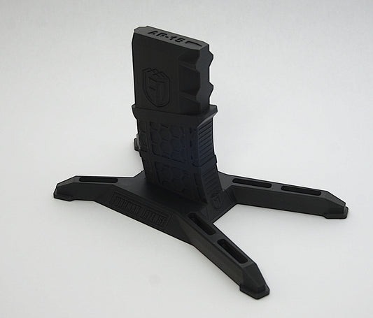 AR-15 MOD1 Display Stand – Horizontal Magwell Holder, Low Profile Rifle Storage